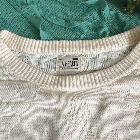 L.A. Hearts Cream Chunky Slouchy Fit Knit Sweater - Picture 2 of 2